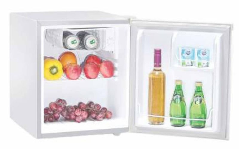 DEEP-FREEZER-MINI-BAR-1